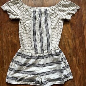 Impeccable Pig Women’s Size Large Black and White Romper Shorts Breatheable